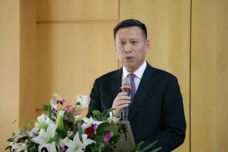 长久集团董事长_董事长办公室图片